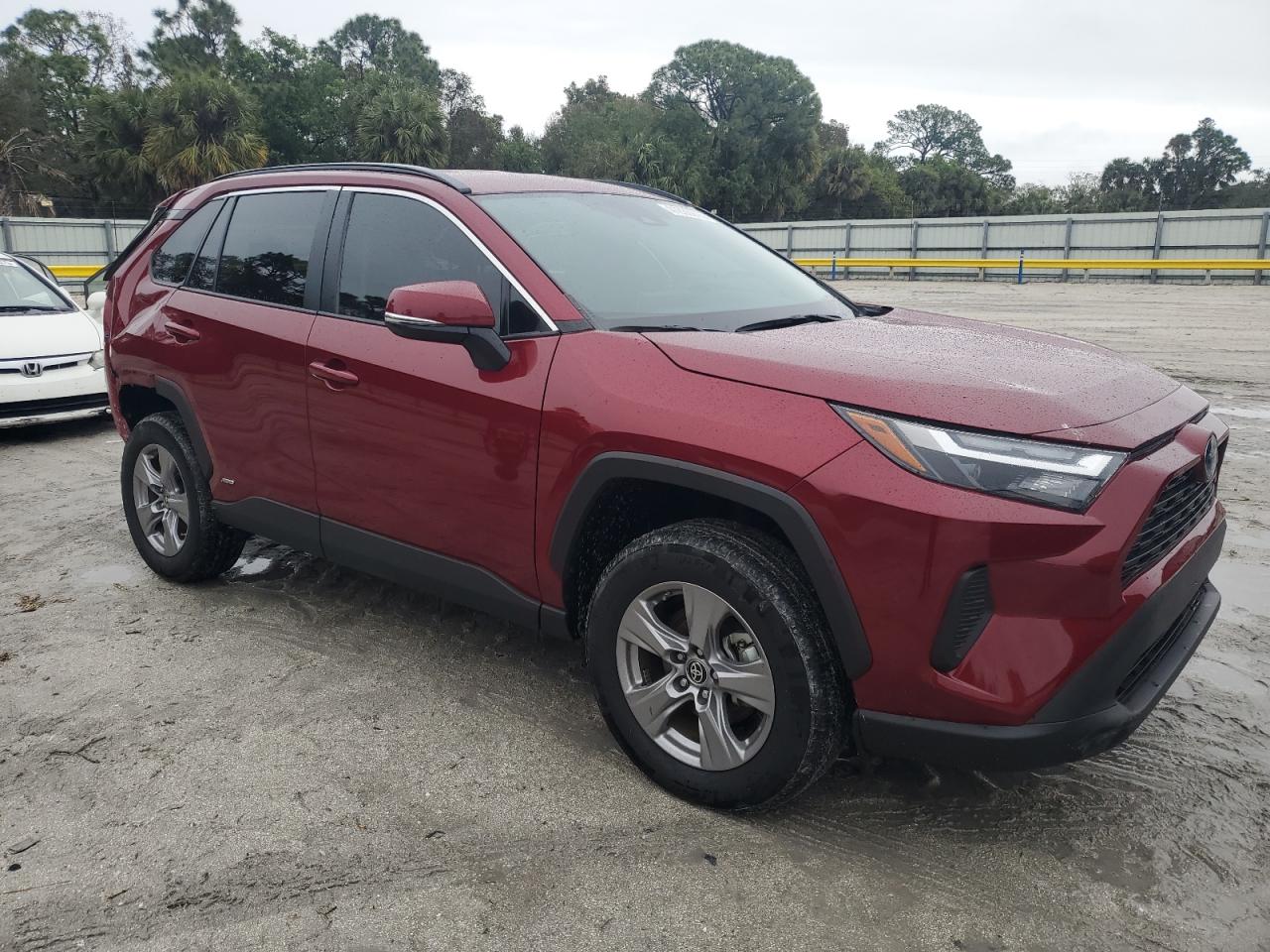 2024 Toyota RAV 4 - Image 4