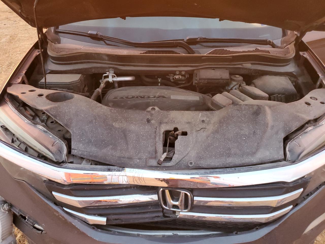 2018 Honda Pilot - Image 12