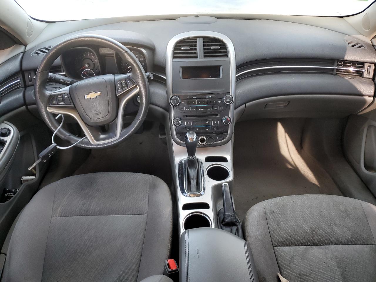2015 Chevrolet Malibu - Image 8