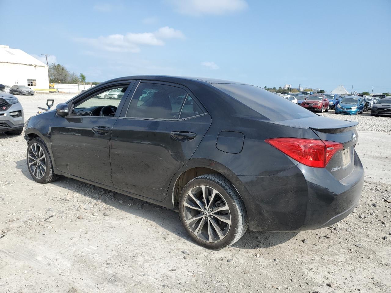 2019 Toyota Corolla - Image 2