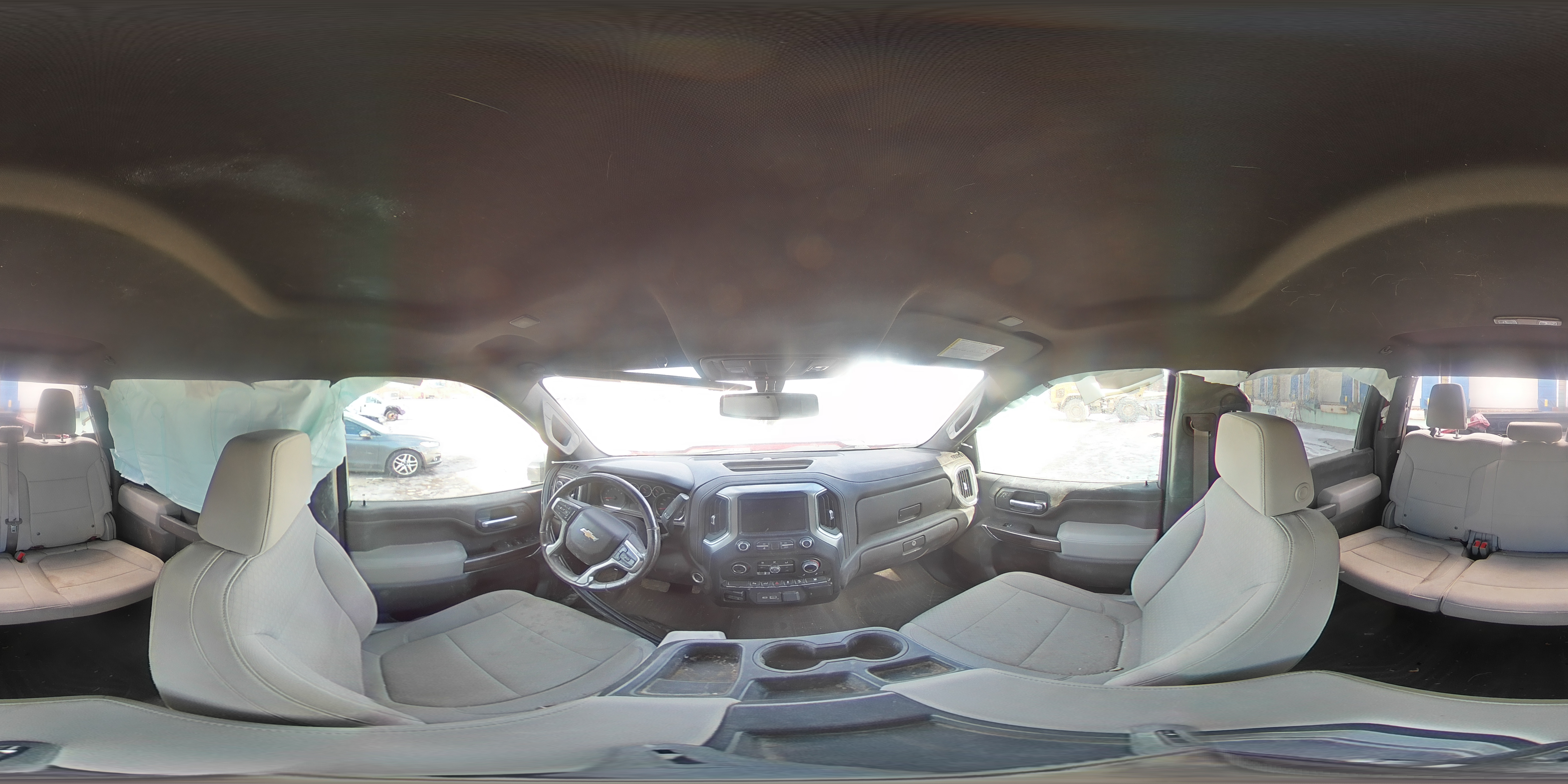 2021 Chevrolet Silverado - Image 13