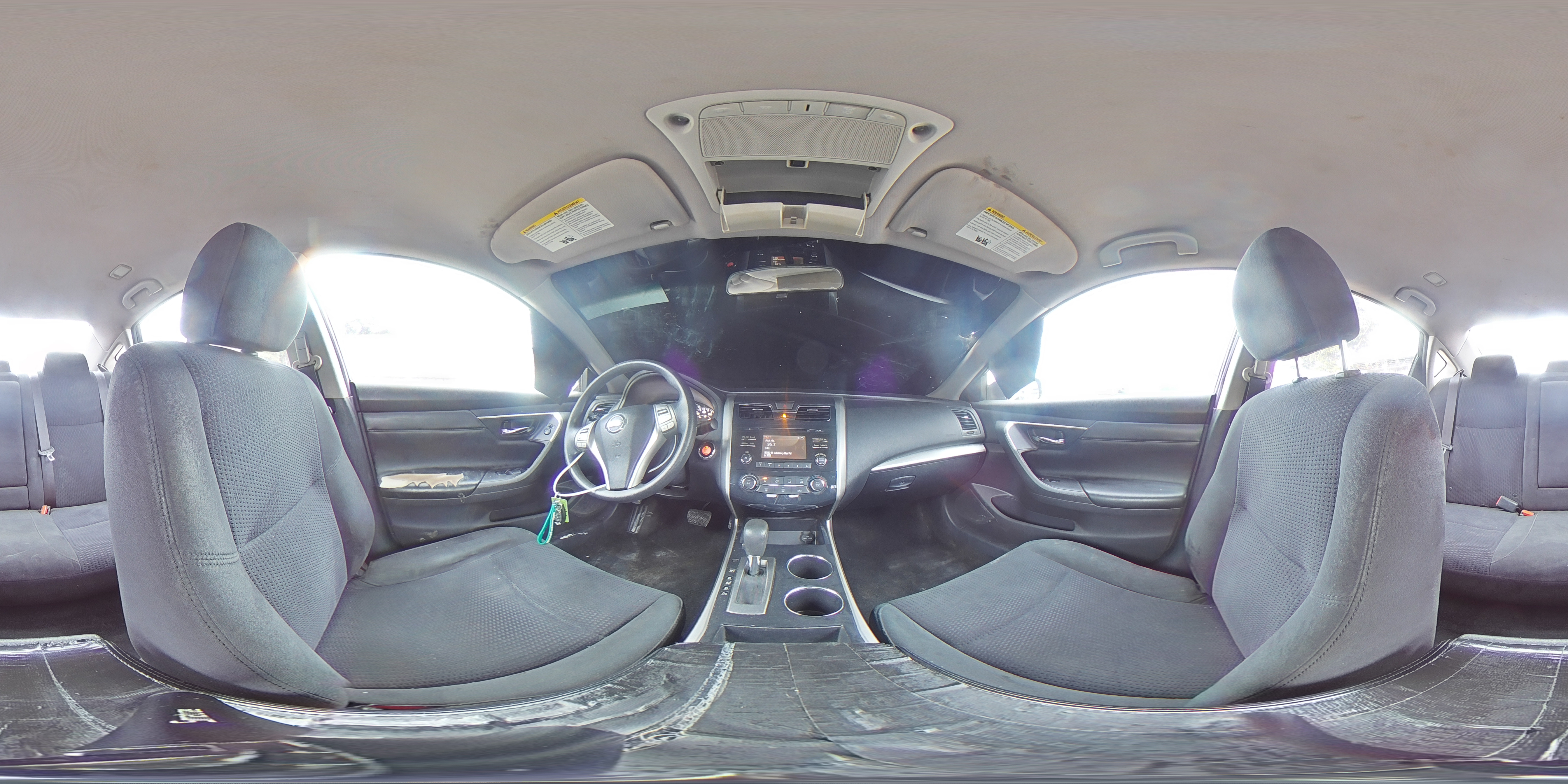 2015 Nissan Altima - Image 15