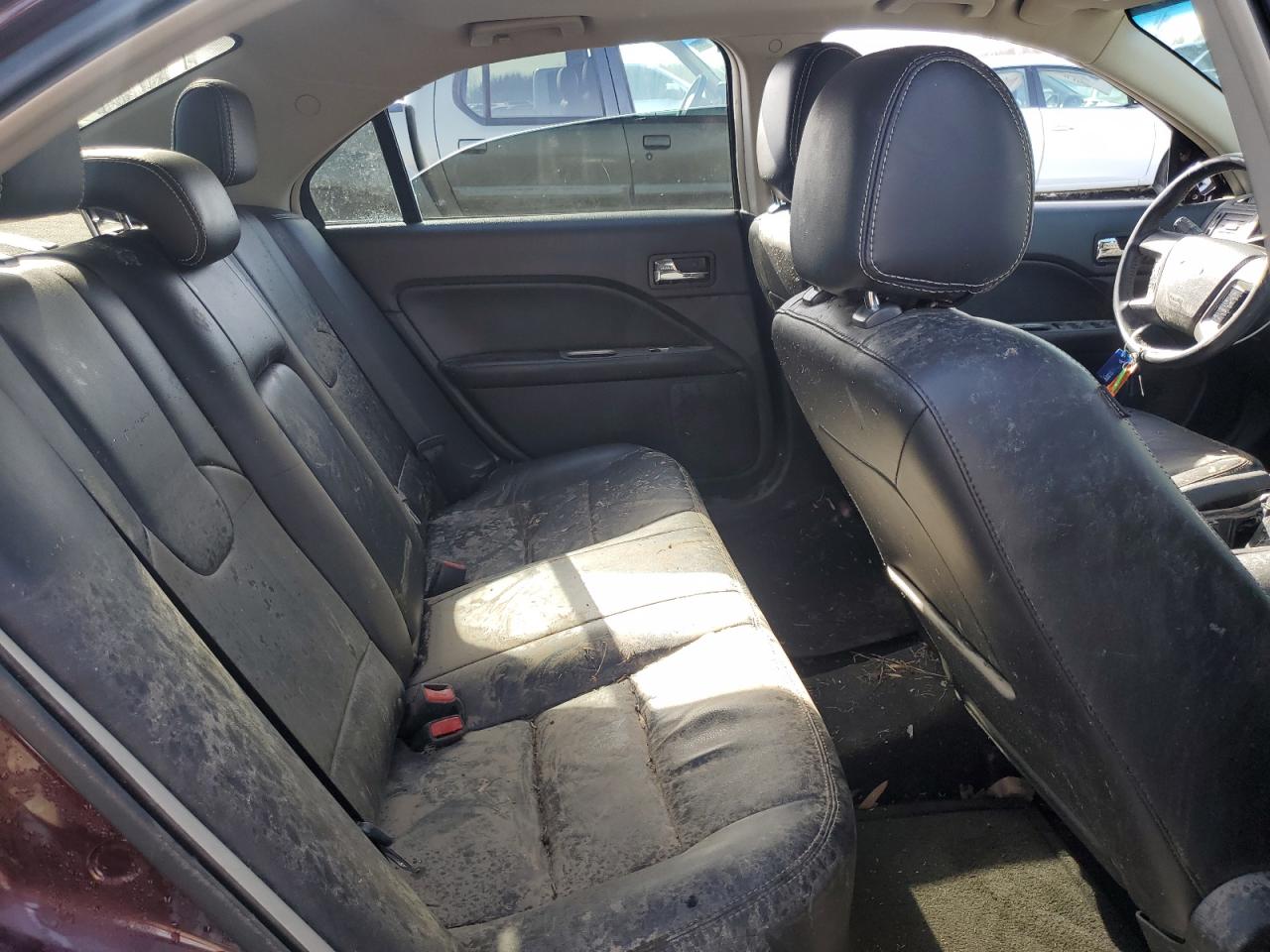 2012 Ford Fusion - Image 10