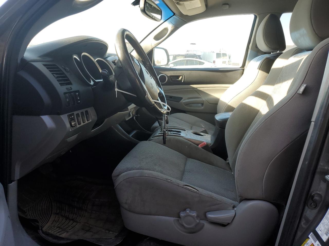 2012 Toyota Tacoma - Image 7