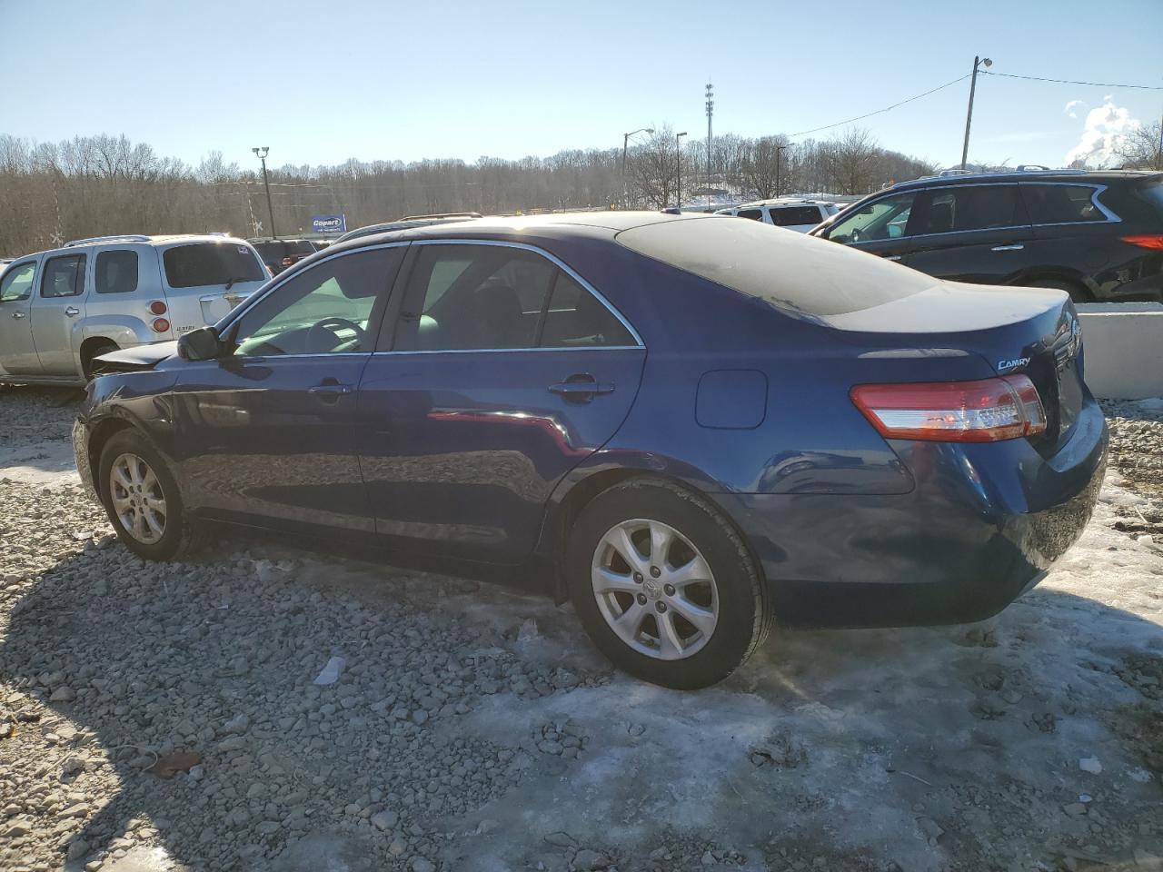 2011 Toyota Camry - Image 2