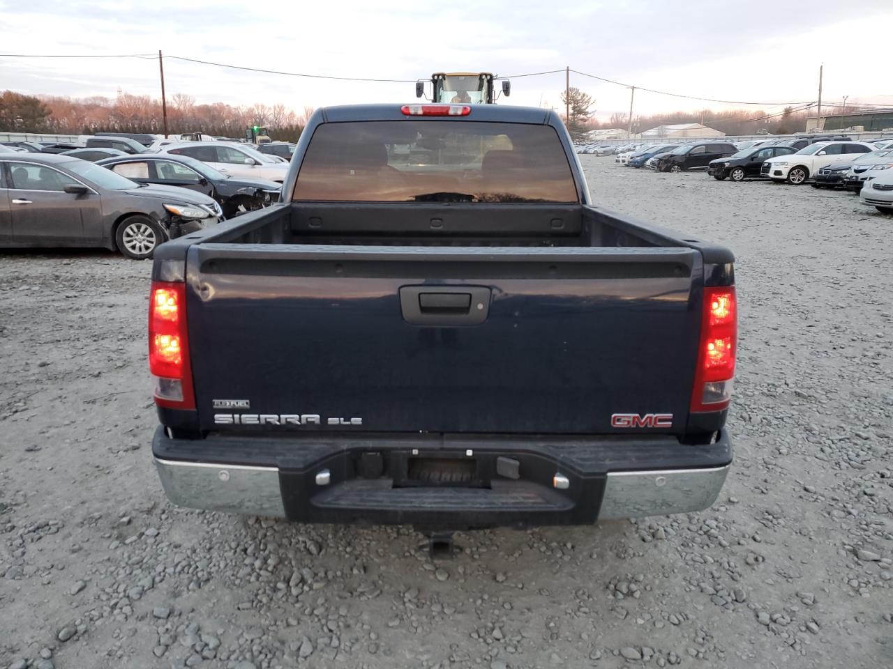 2008 GMC Sierra - Image 6