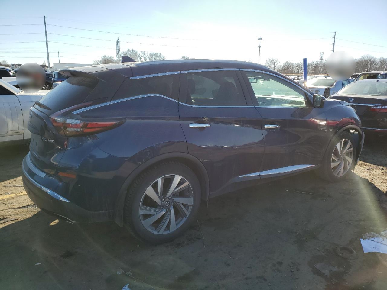 2020 Nissan Murano - Image 3
