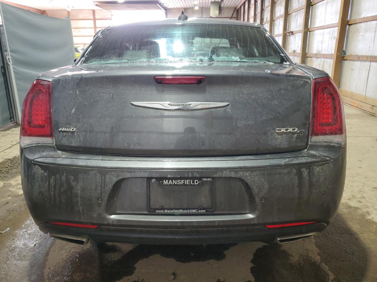 2019 Chrysler 300 - Image 6