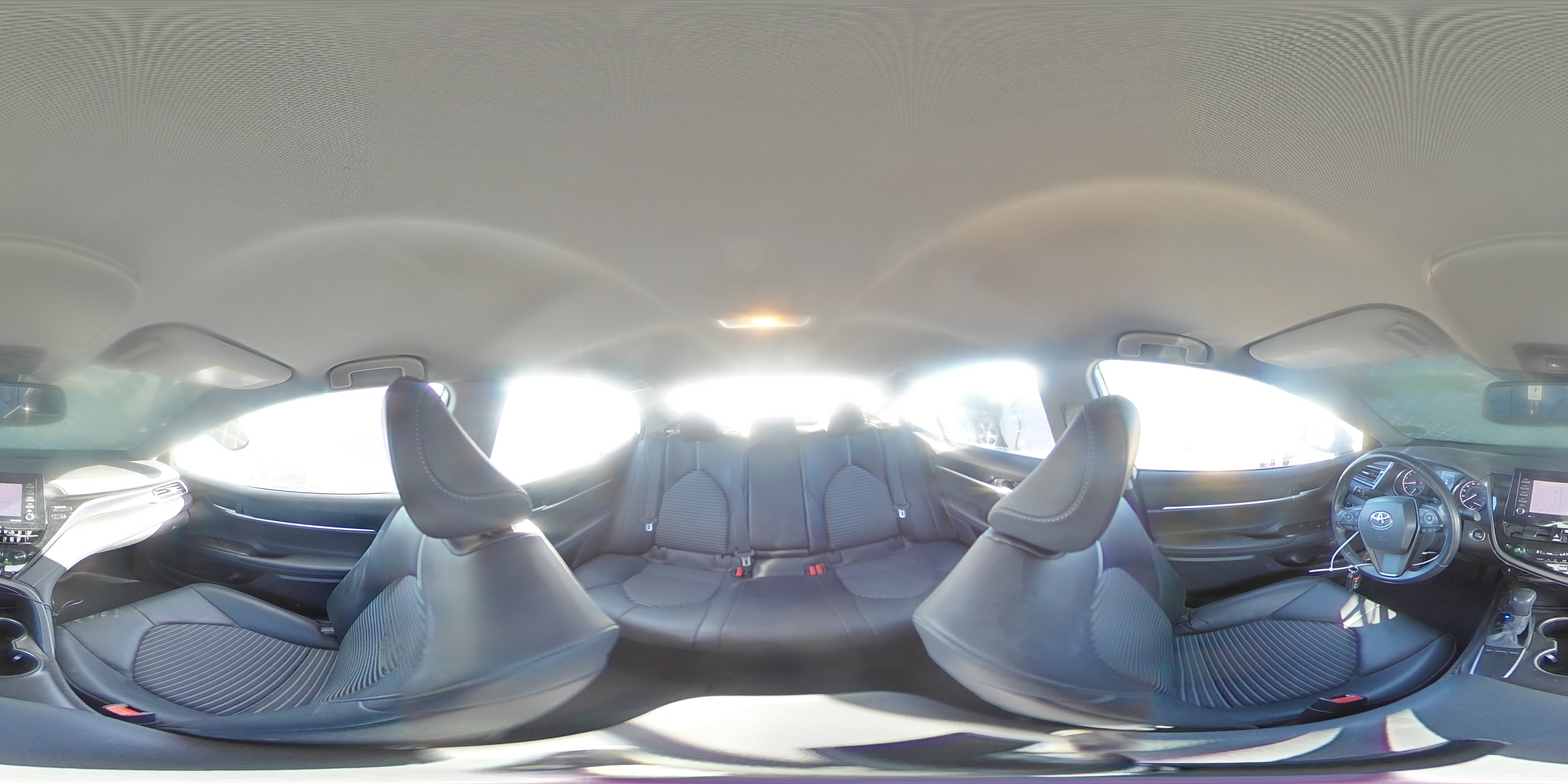 2023 Toyota Camry - Image 15