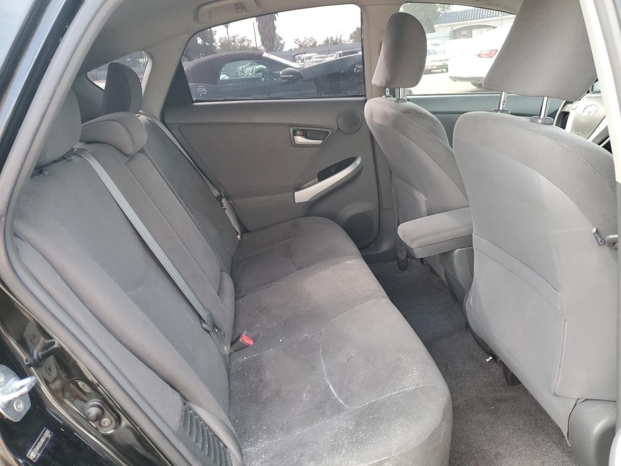2010 Toyota Prius - Image 10
