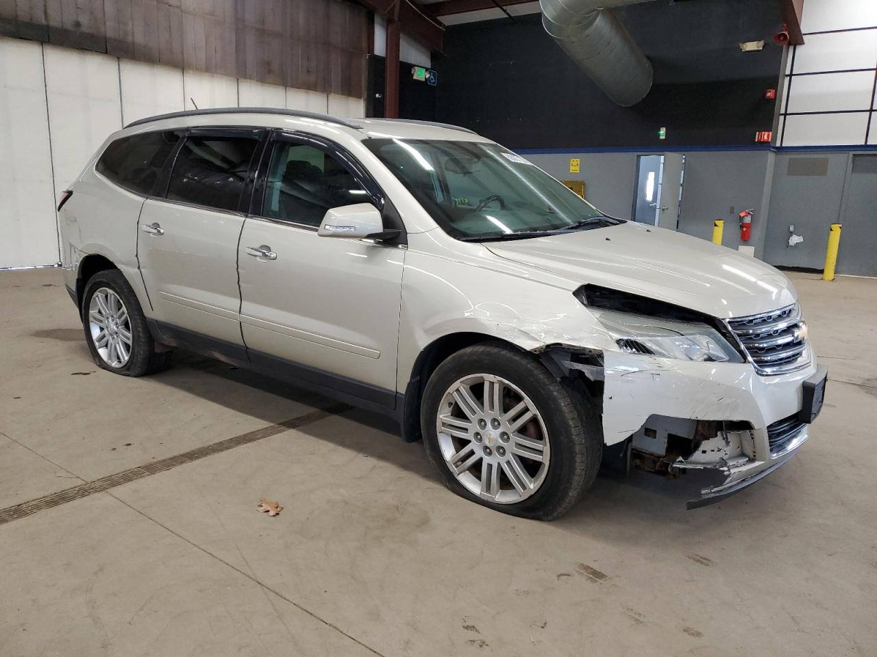 2014 Chevrolet Traverse - Image 4