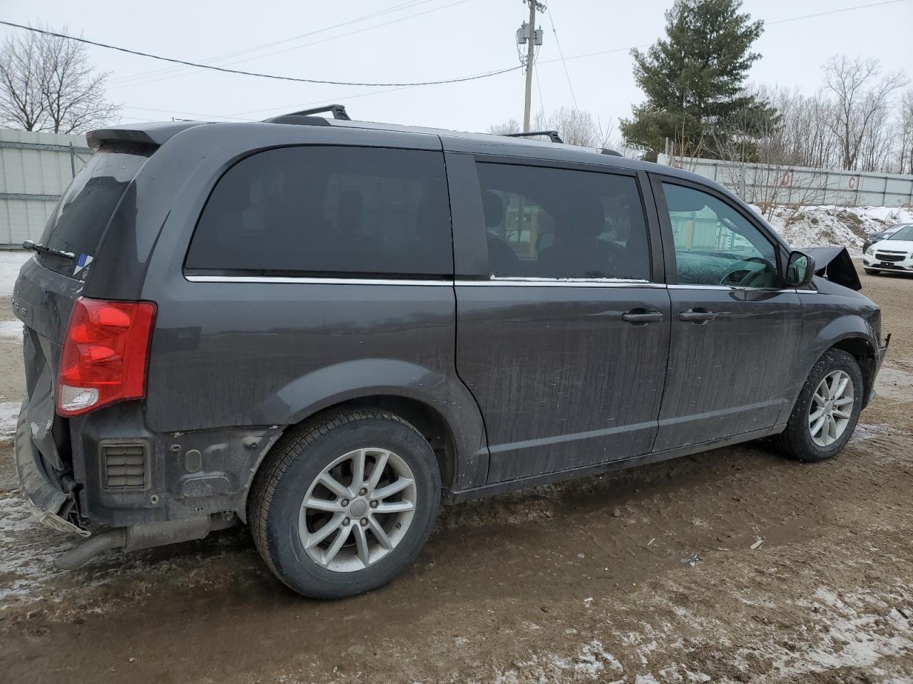 2020 Dodge Caravan - Image 3
