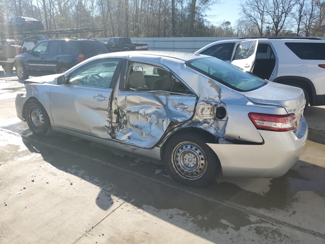 2010 Toyota Camry - Image 2