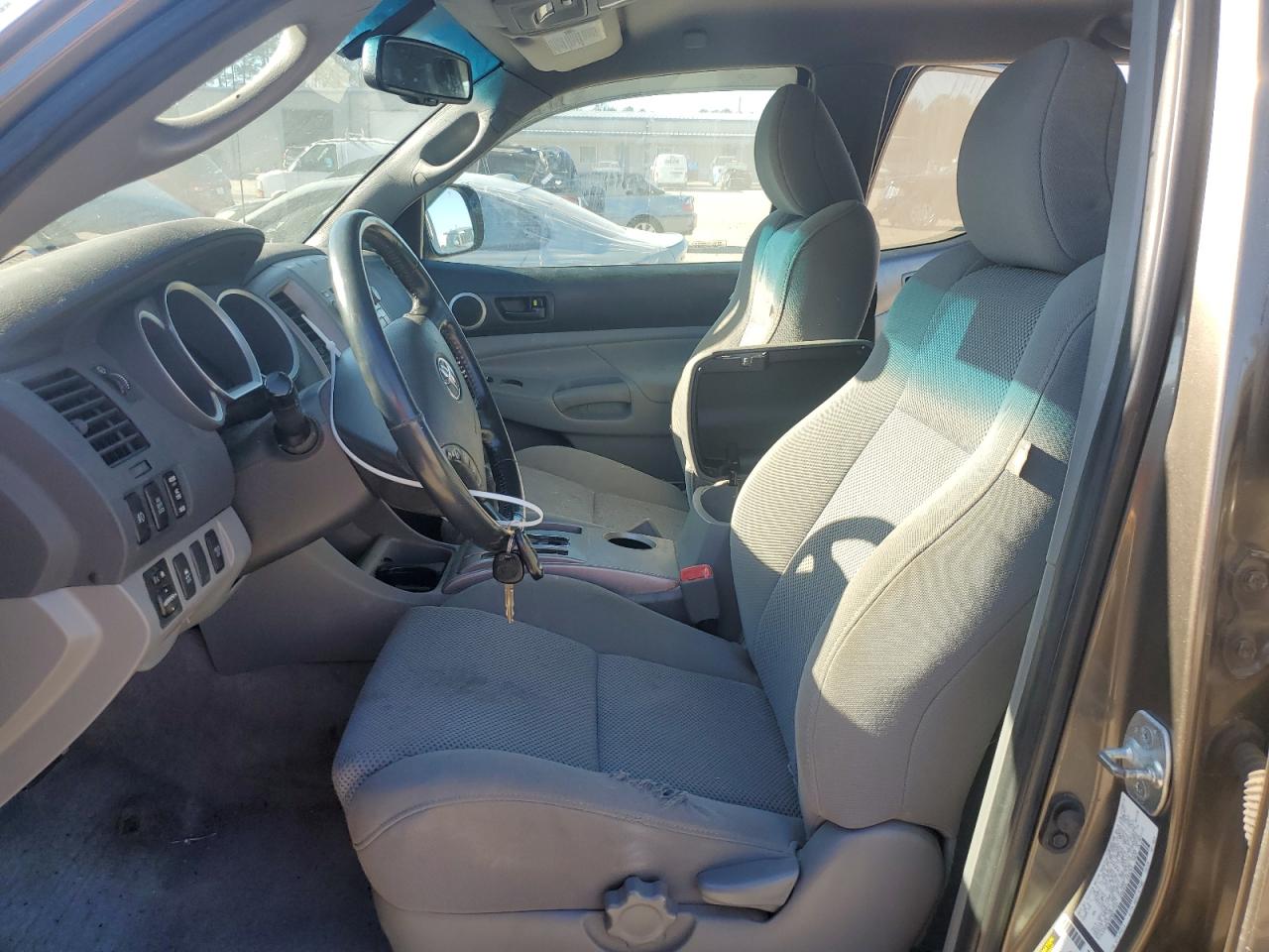 2009 Toyota Tacoma - Image 7