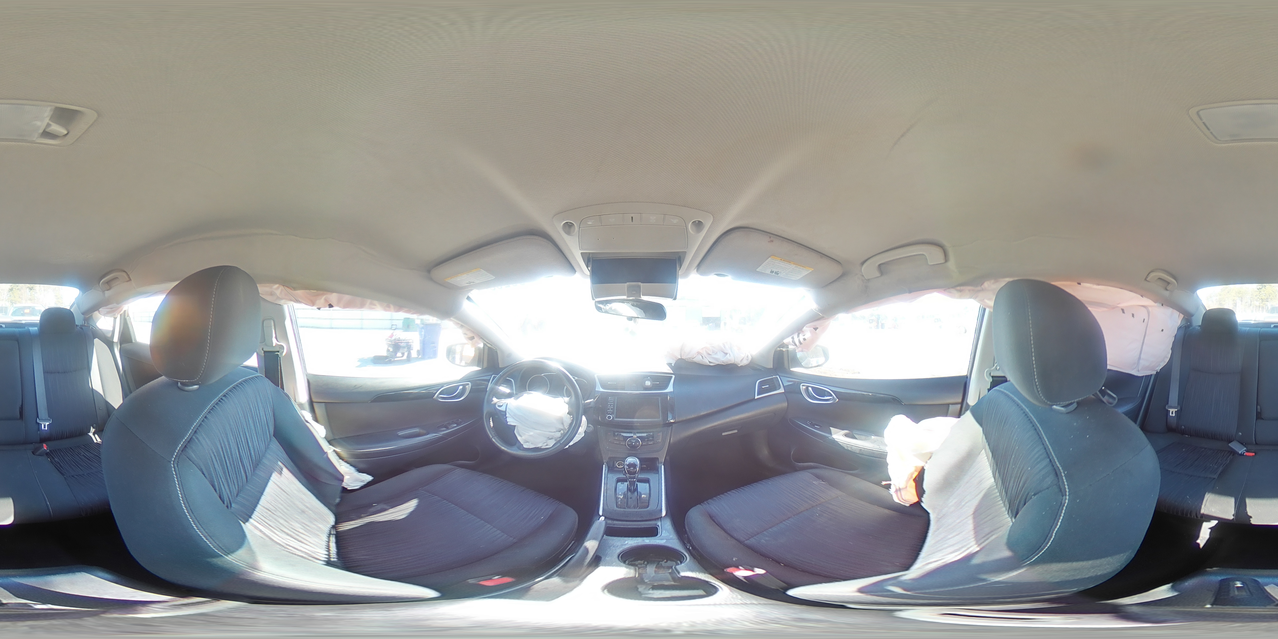 2019 Nissan Sentra - Image 13