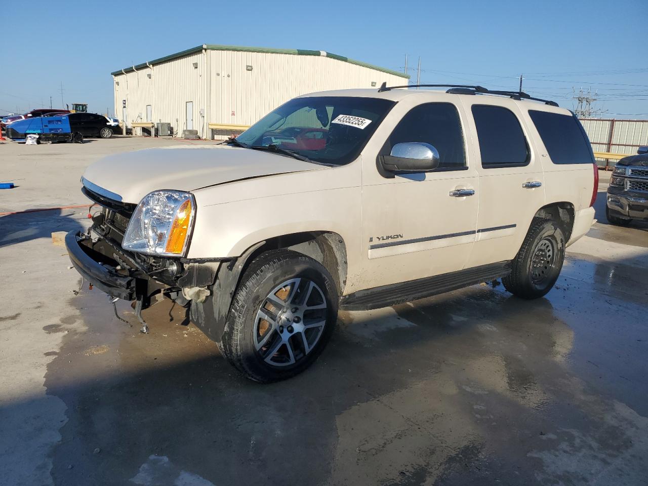 2009 GMC Yukon - Image 1