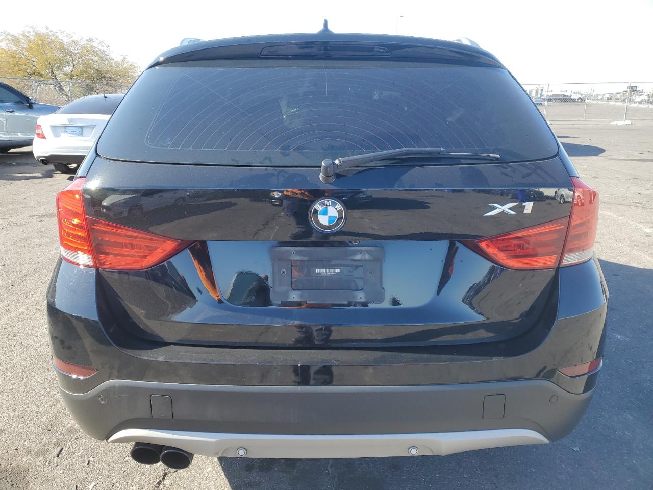2015 BMW X1 - Image 6