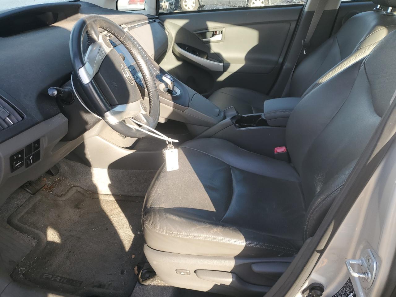 2010 Toyota Prius - Image 7