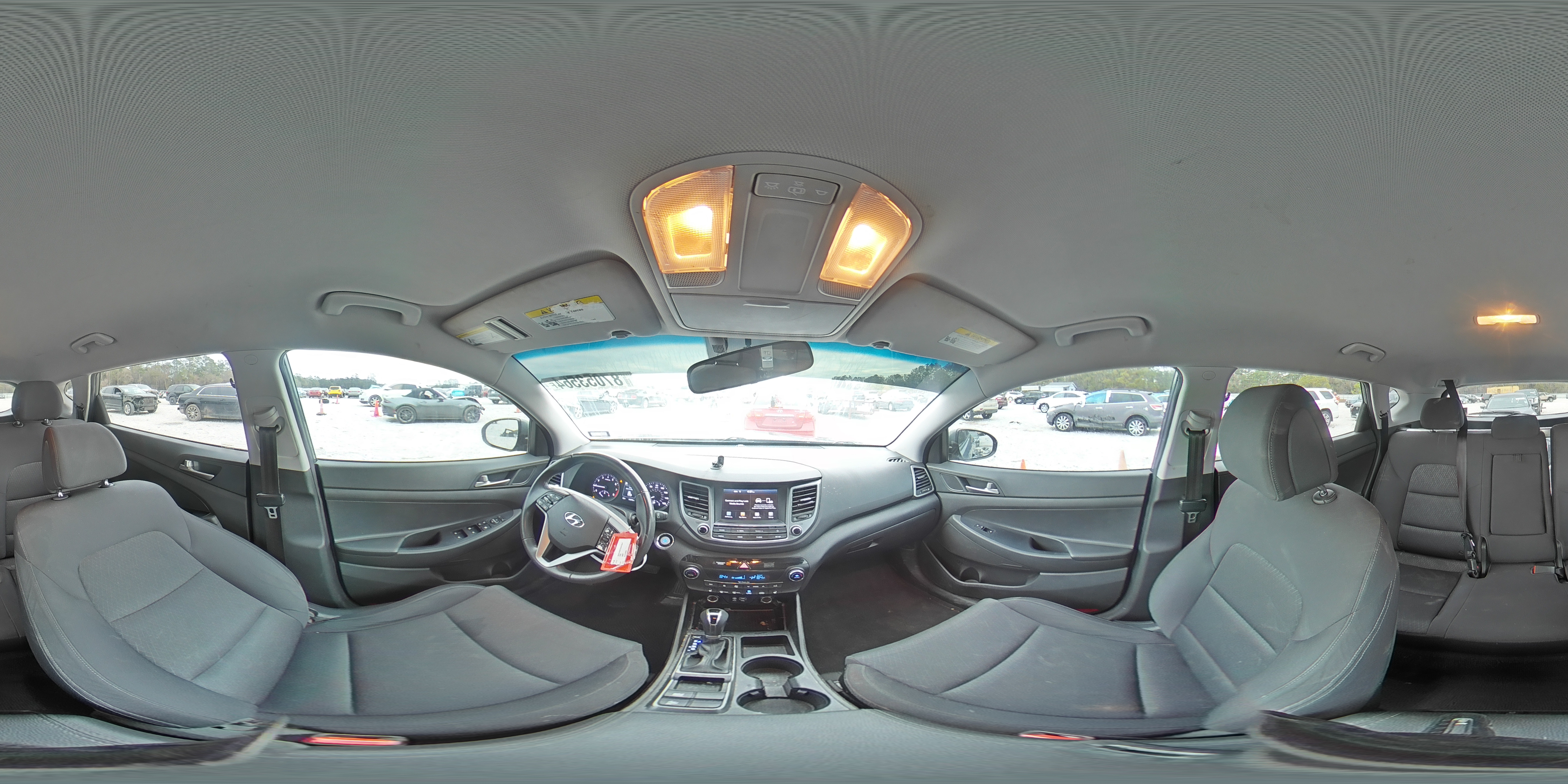 2018 Hyundai Tucson - Image 16