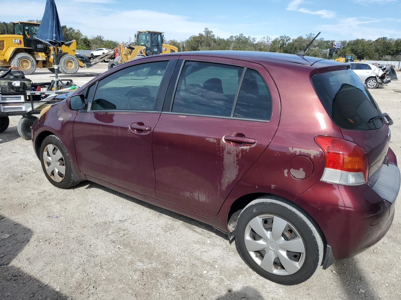 2009 Toyota Yaris - Image 2