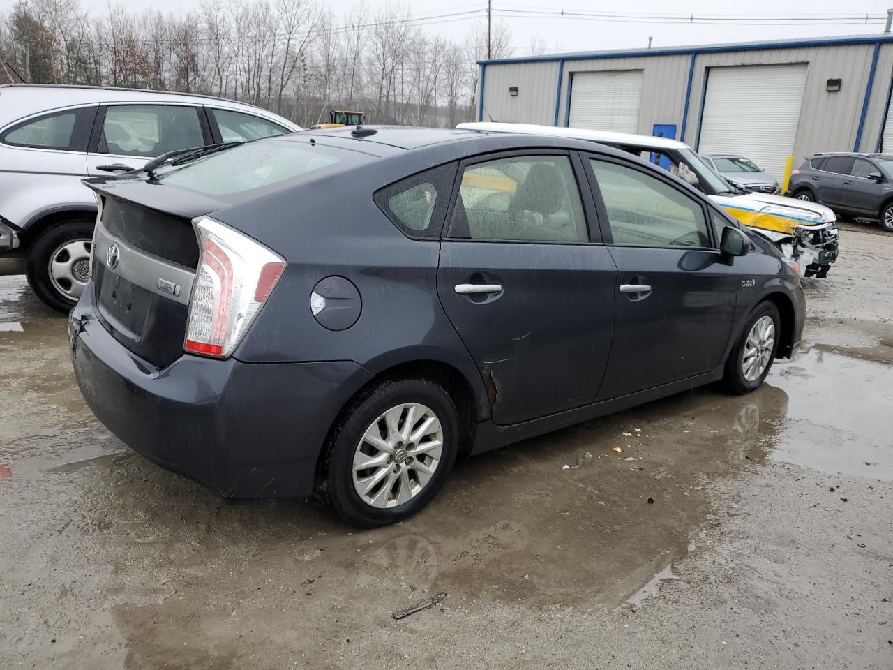 2013 Toyota Prius - Image 3