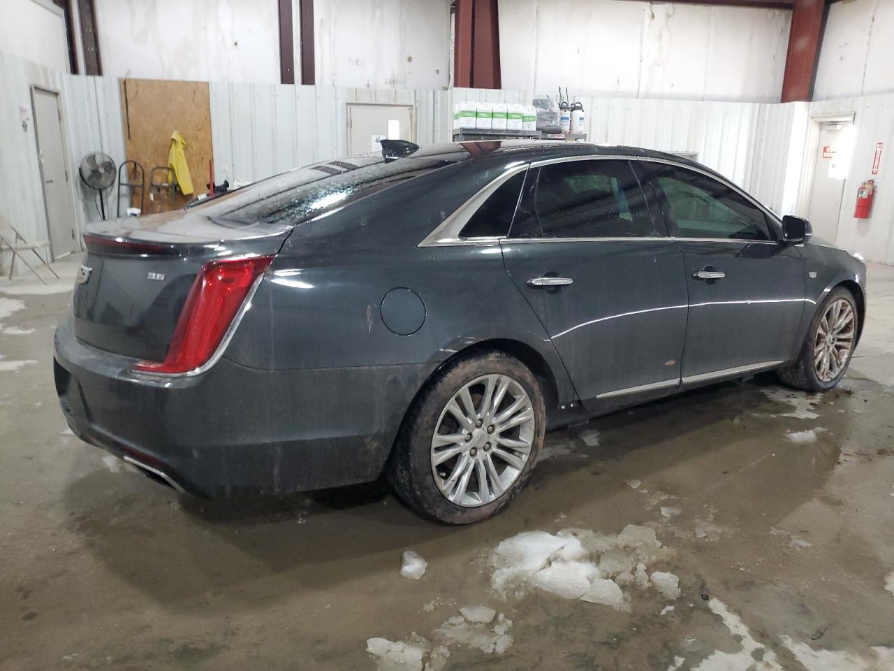 2019 Cadillac XTS - Image 3