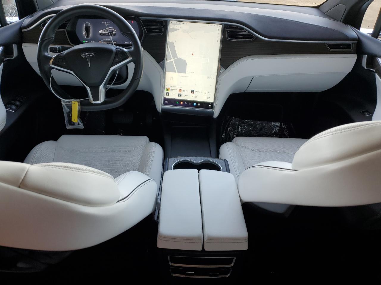 VIN 5YJXCAE28GF000815 2016 TESLA MODEL X no.8