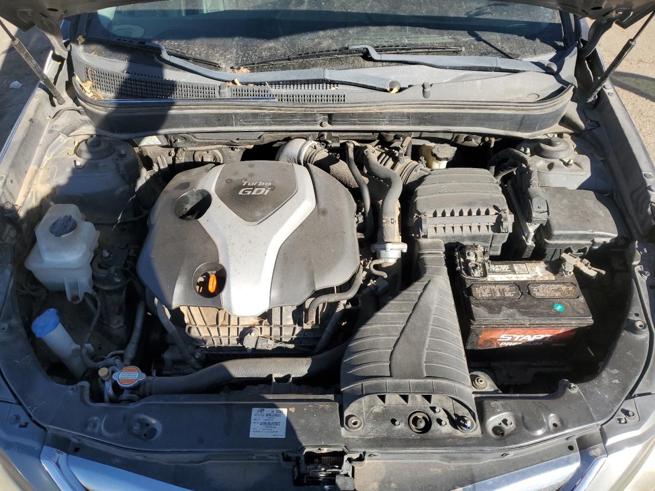 2011 Hyundai Sonata - Image 12