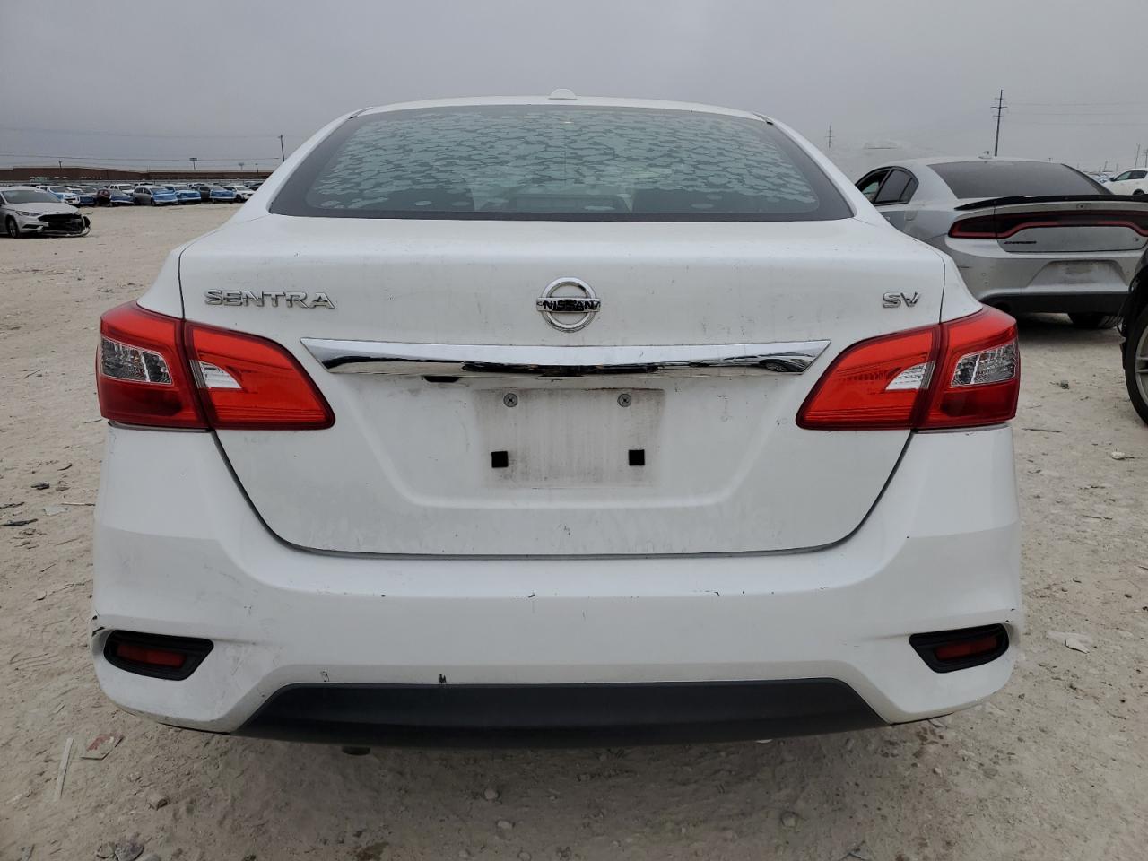 2017 Nissan Sentra - Image 6
