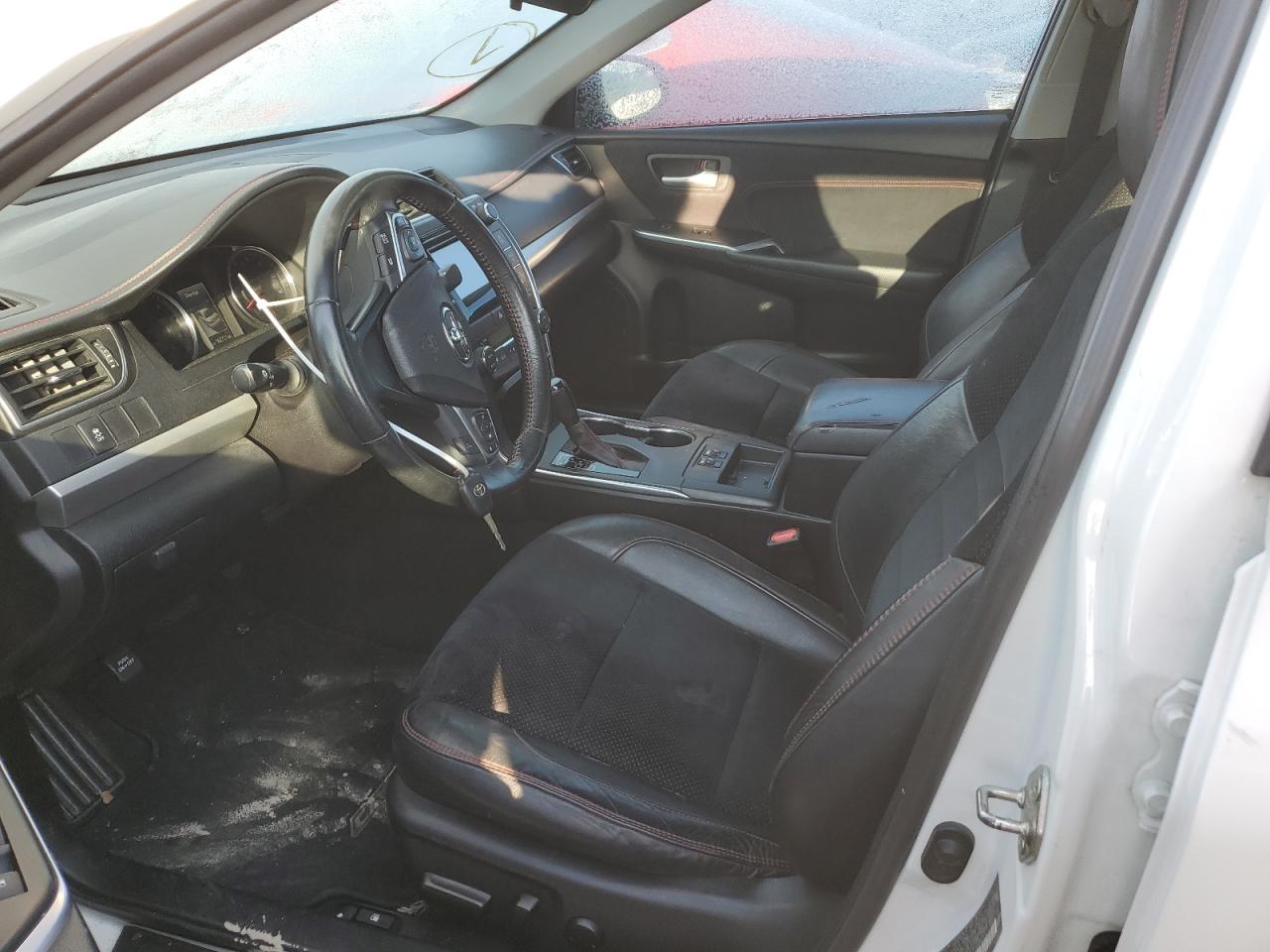 2015 Toyota Camry - Image 7