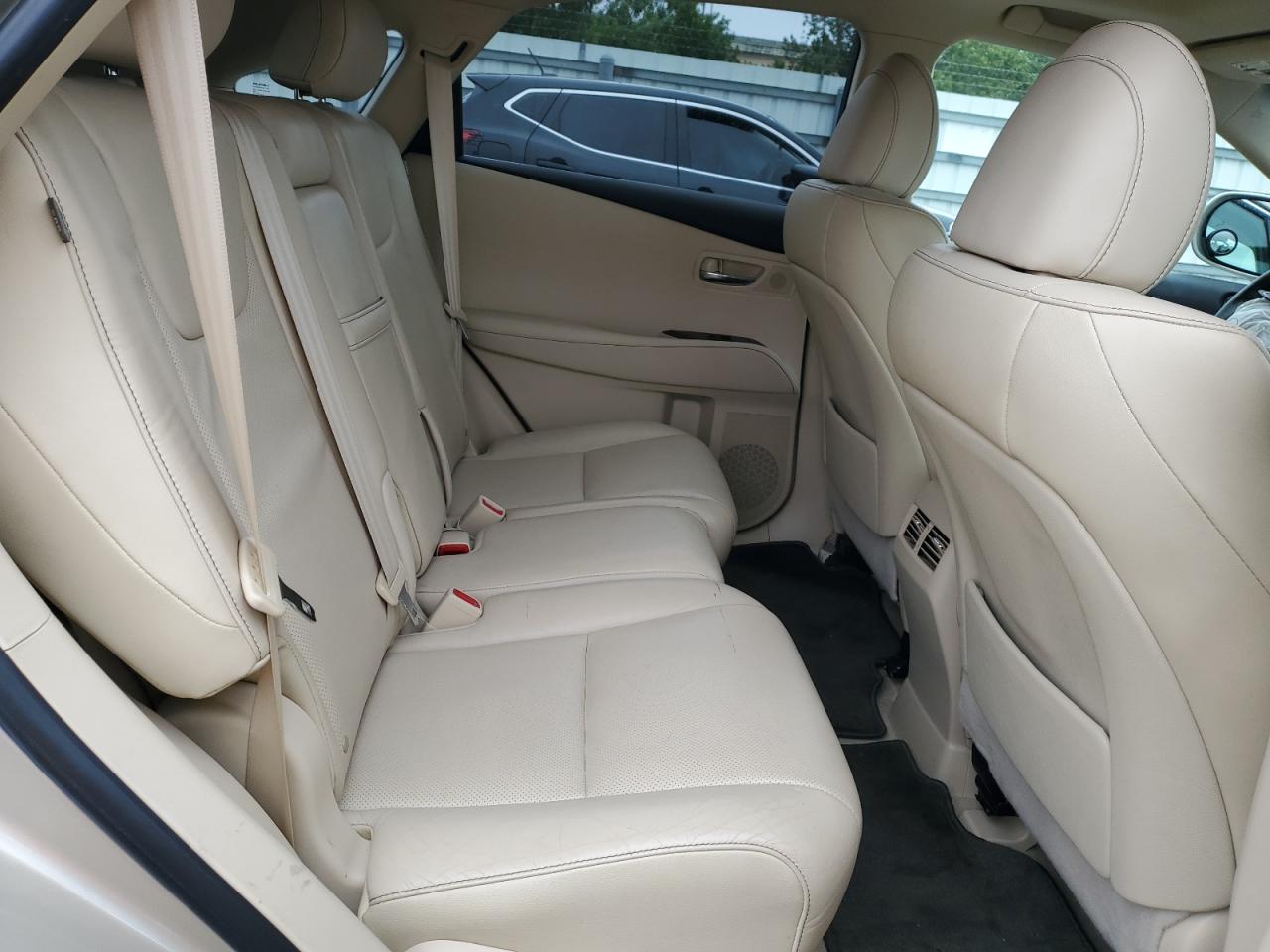 2014 Lexus RX - Image 10