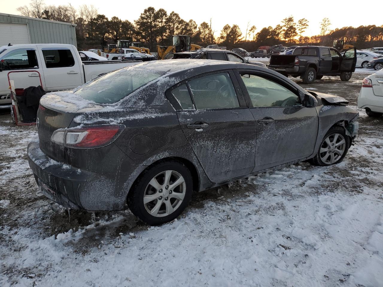 2010 Mazda 3 - Image 3