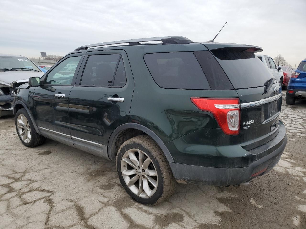 2013 Ford Explorer - Image 2