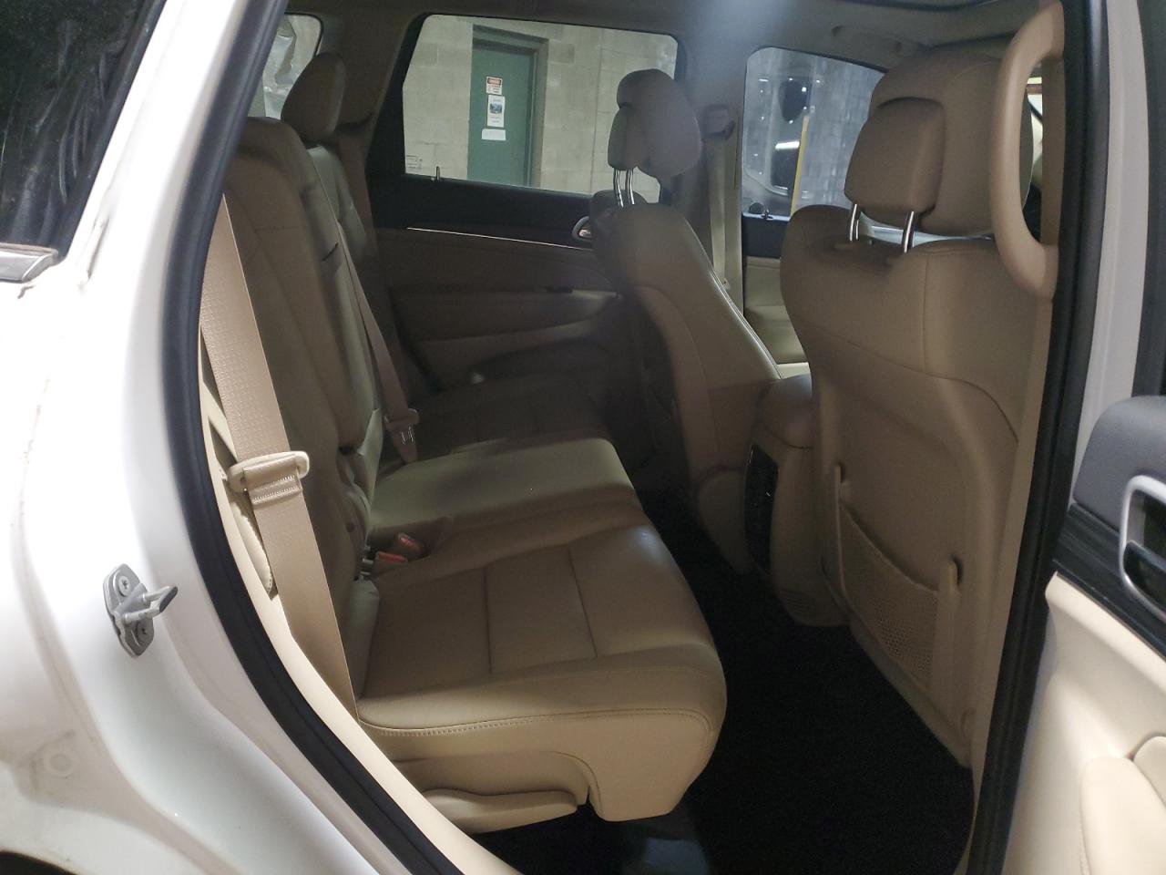 2021 Jeep Grand Cherokee - Image 11