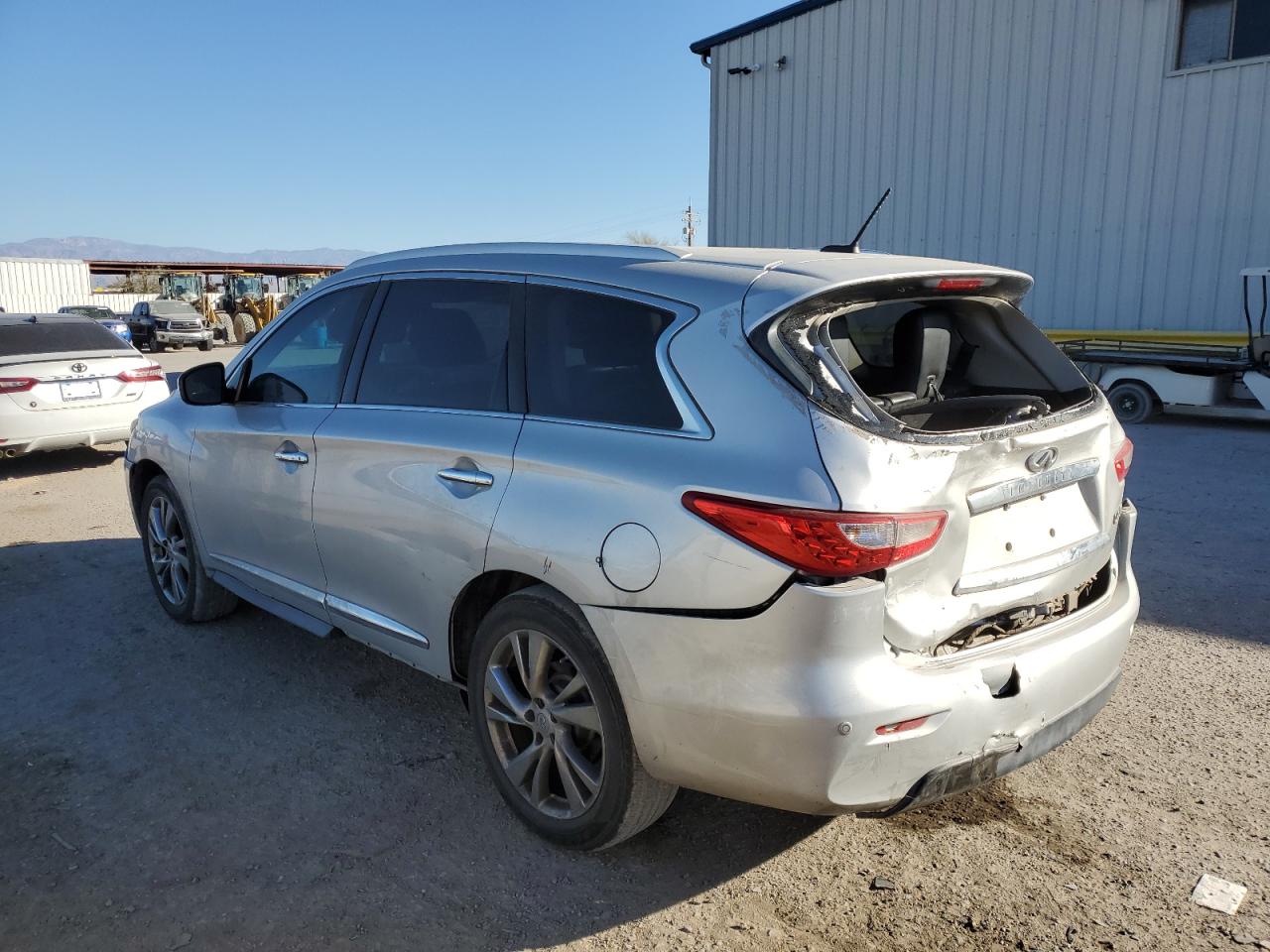 2015 Infiniti QX60 - Image 2