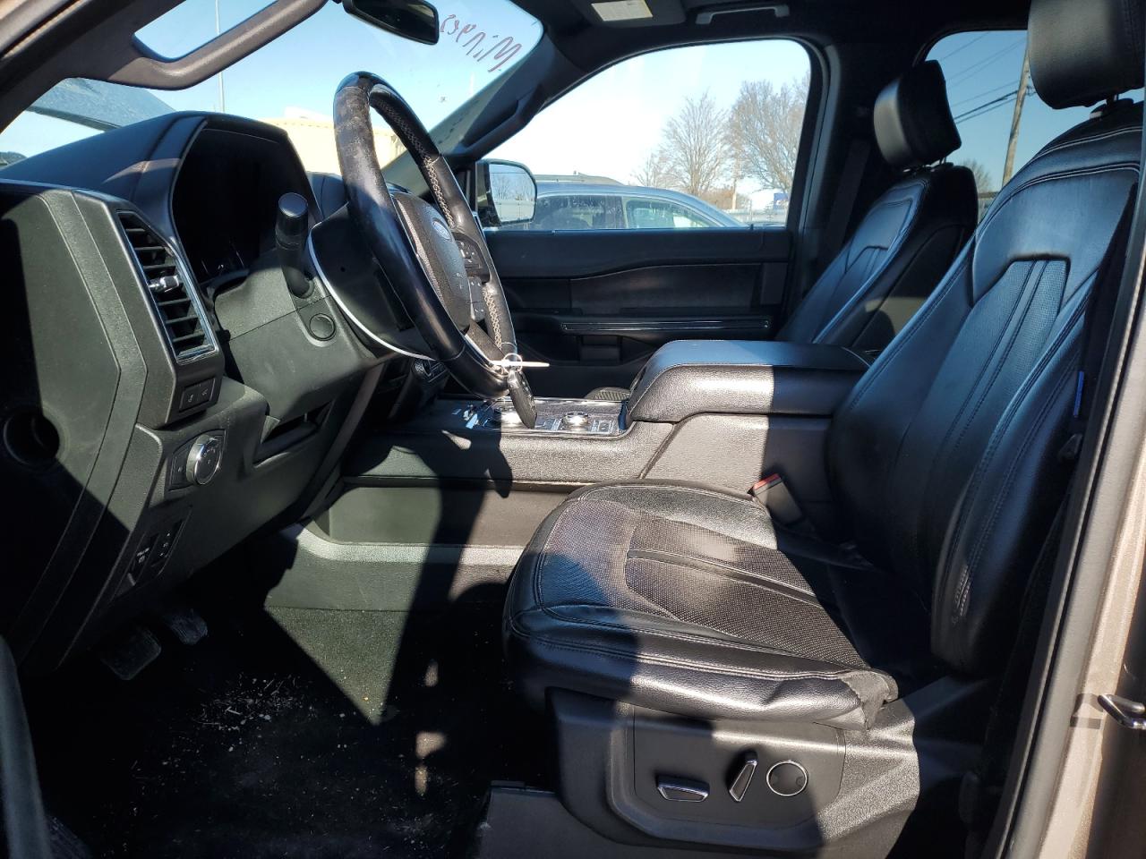 2018 Ford Expedition - Image 7