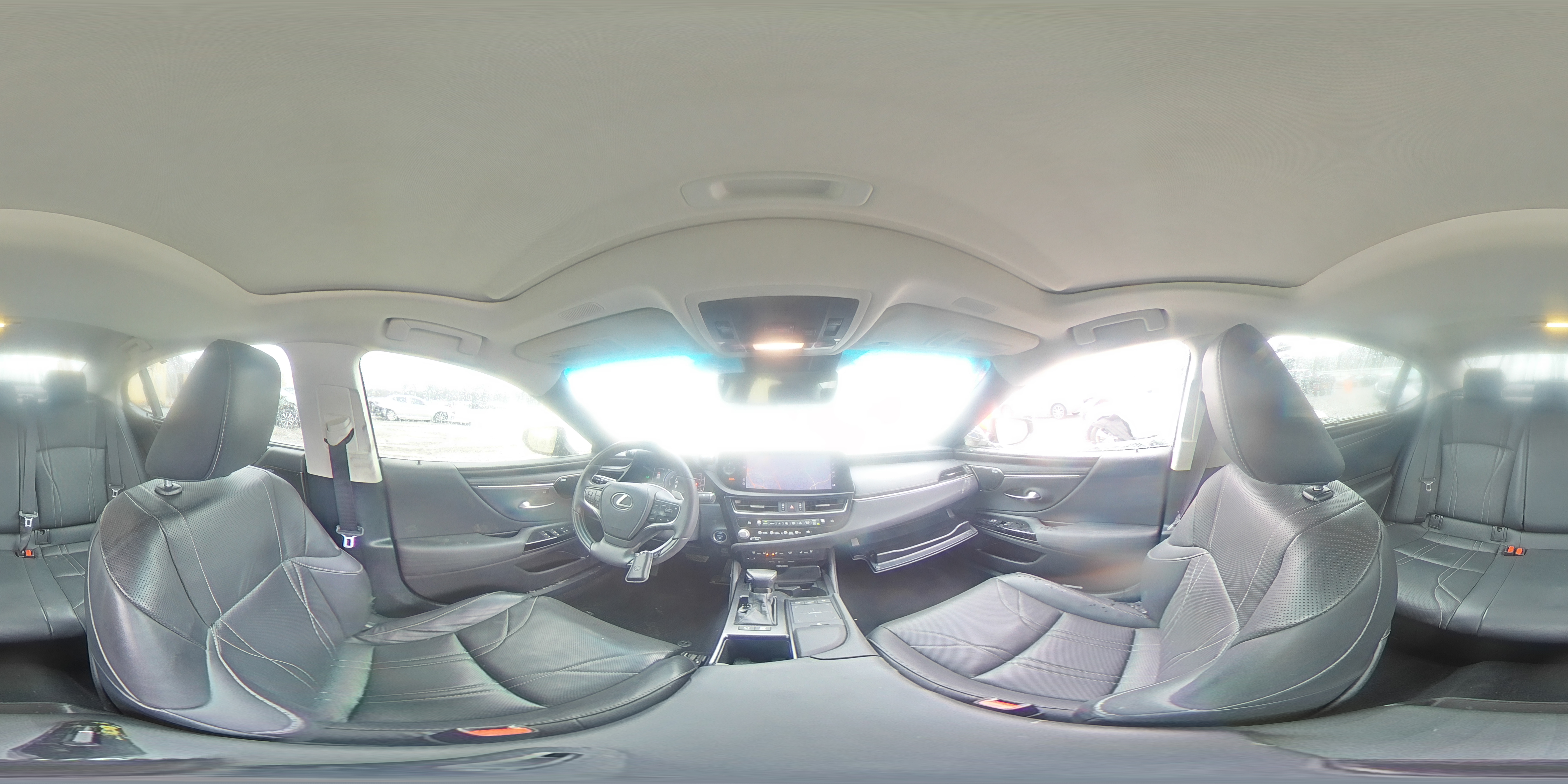 2022 Lexus ES - Image 14