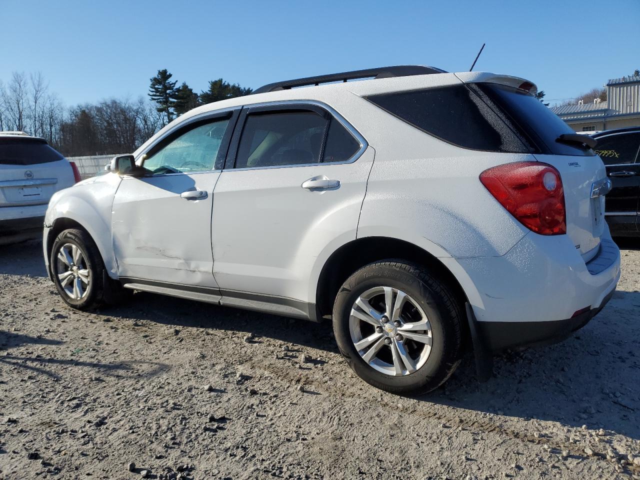 2015 Chevrolet Equinox - Image 2
