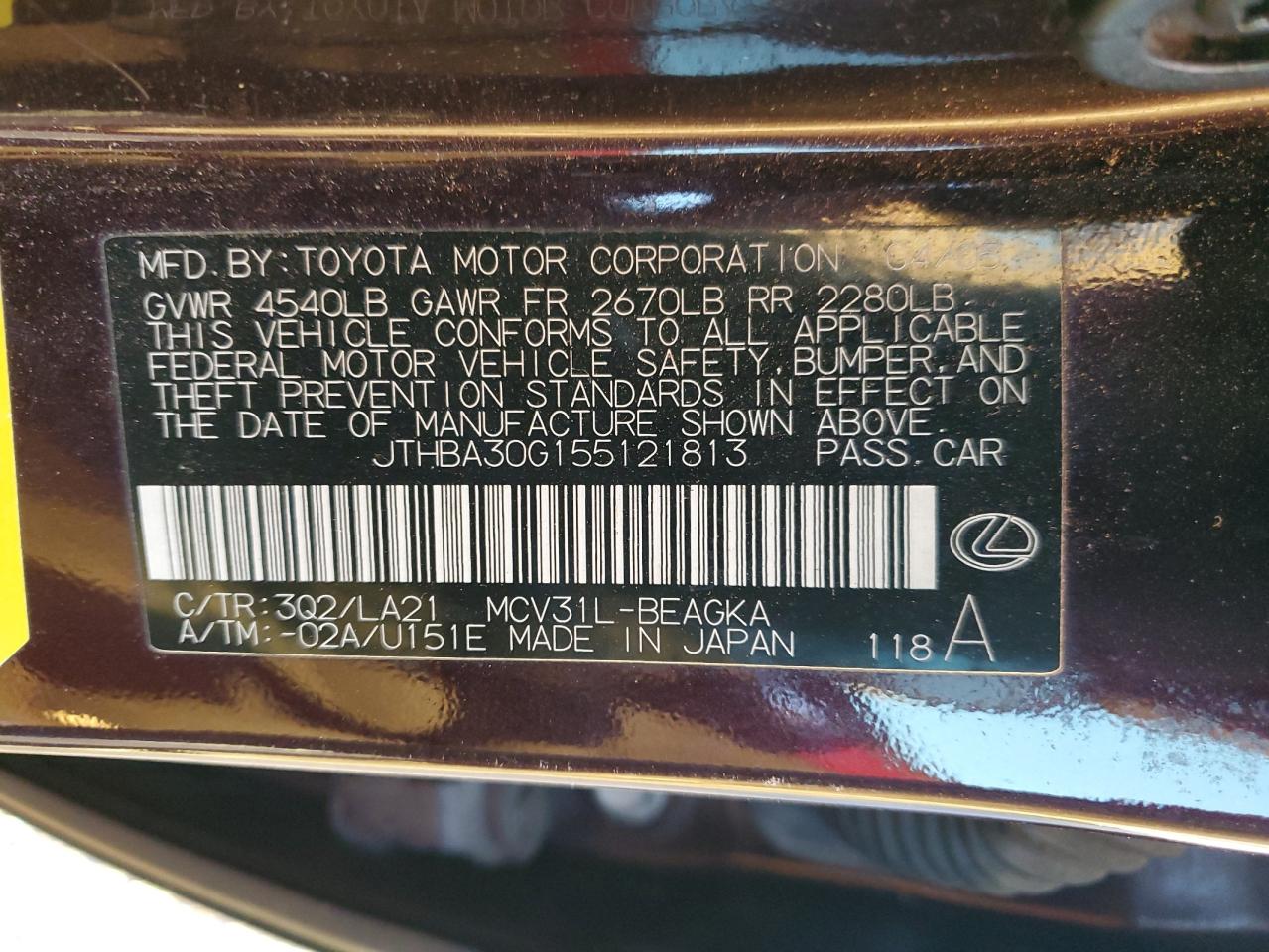 2005 Lexus ES - Image 14