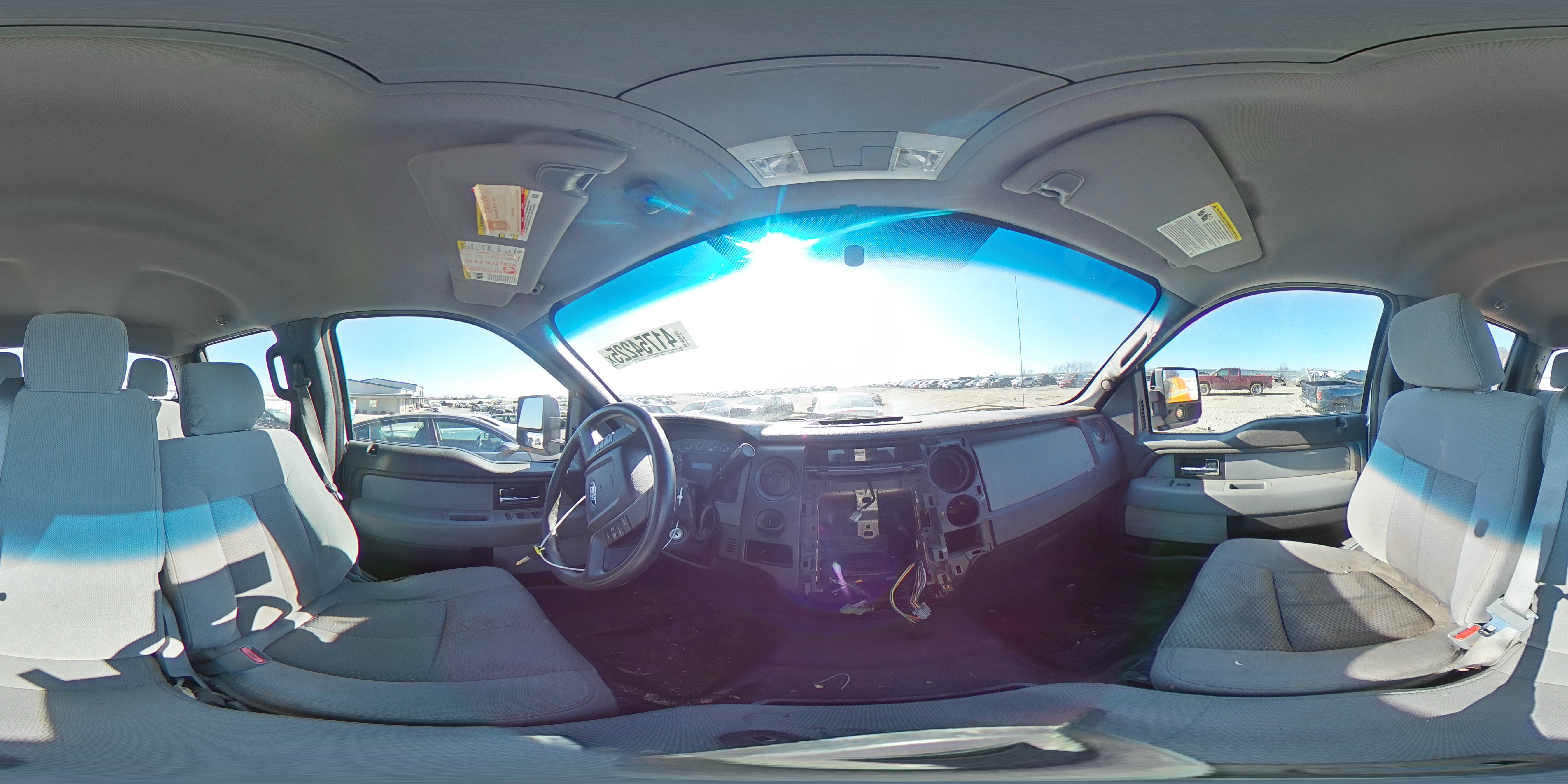 2013 Ford F-150 - Image 13
