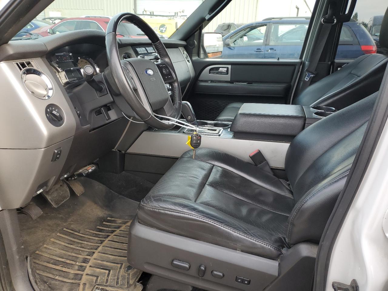 2012 Ford Expedition - Image 7