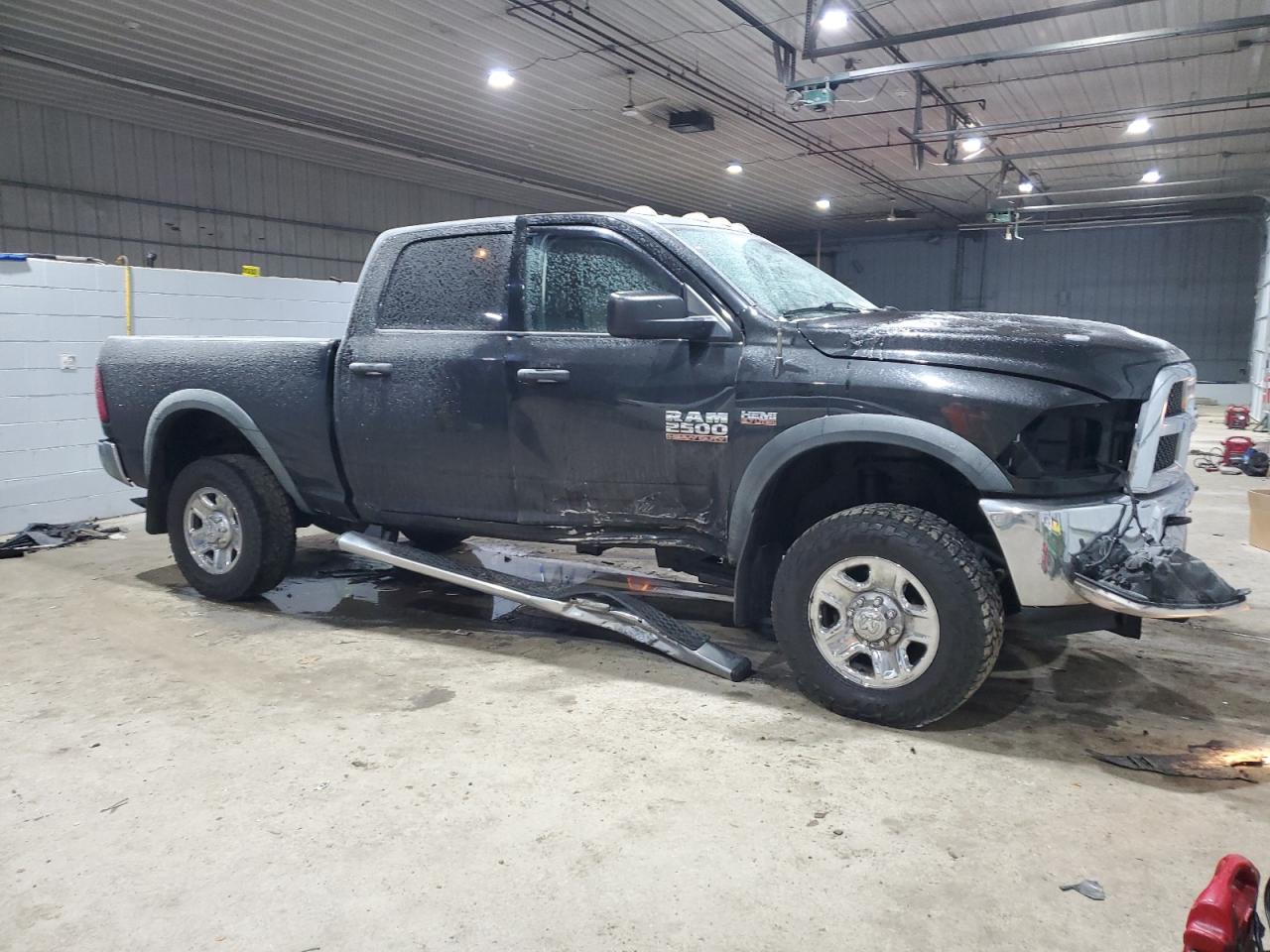 2017 RAM 2500 - Image 4