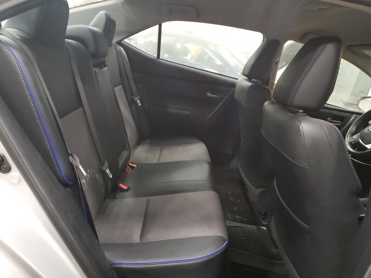 2017 Toyota Corolla - Image 10