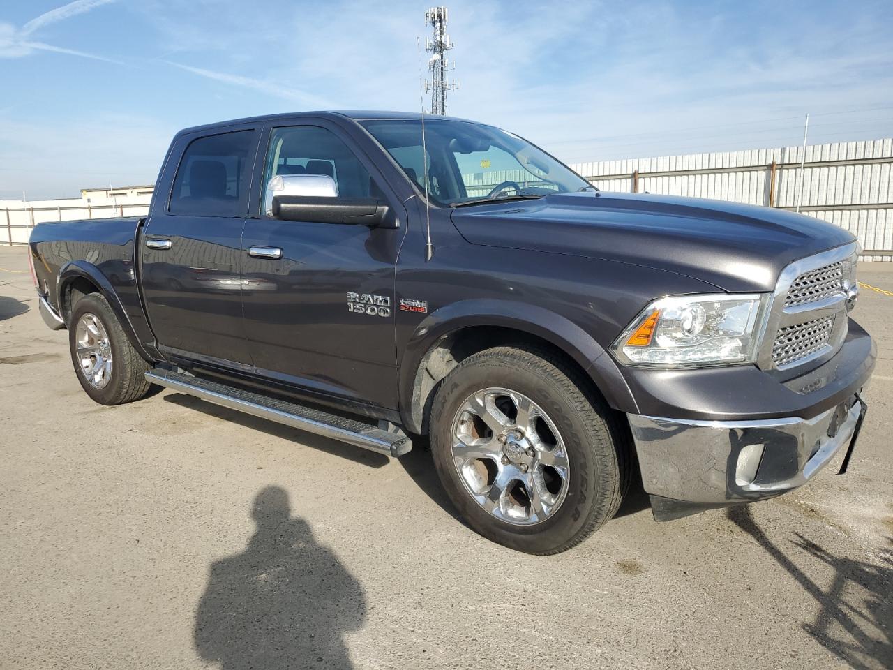 2016 RAM 1500 - Image 4