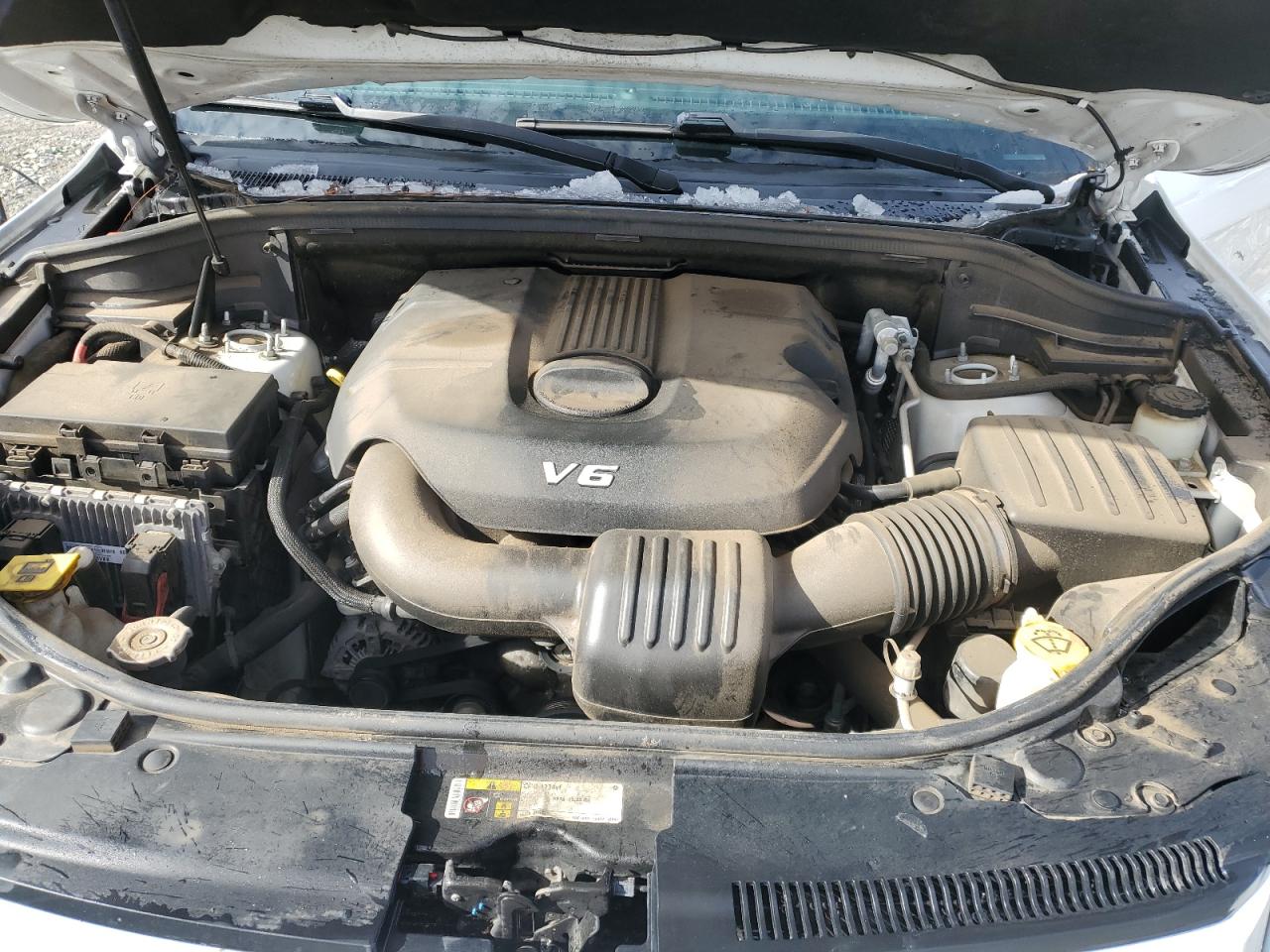 2015 Jeep Grand Cherokee - Image 12