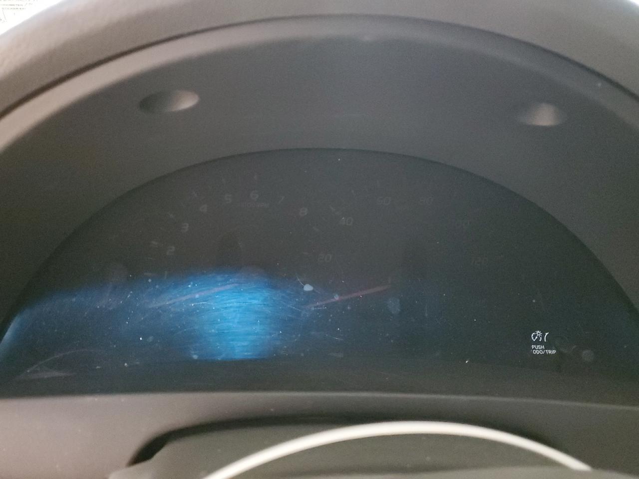 2011 Toyota Camry - Image 9