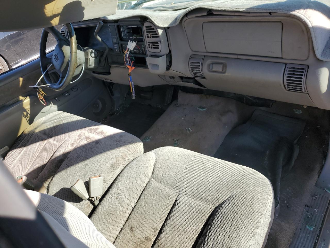 1998 Chevrolet GMT-400 - Image 8