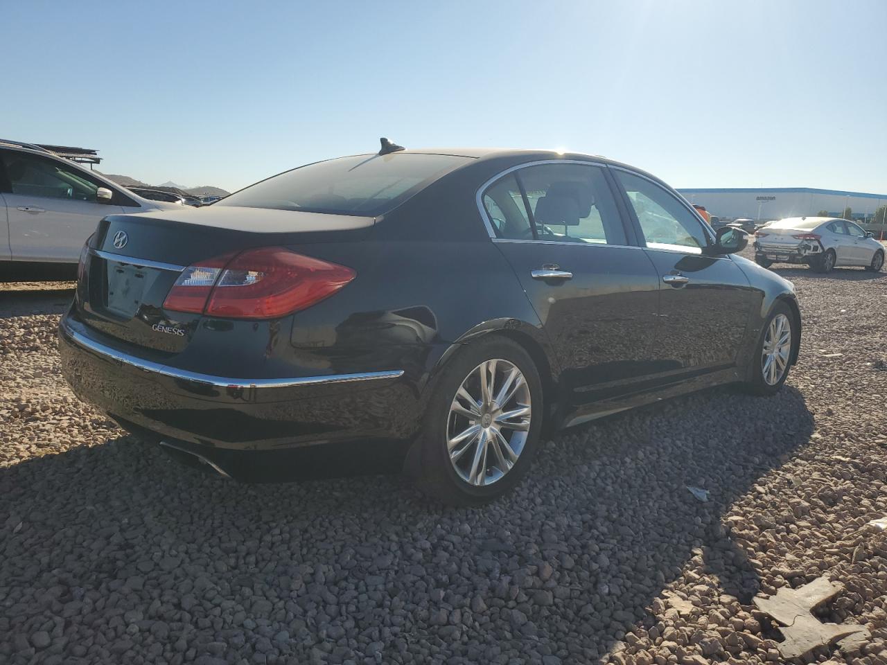 2013 Hyundai Genesis - Image 3