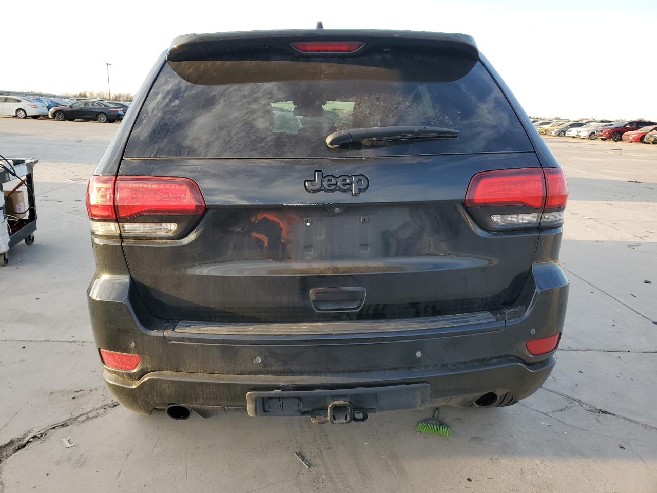 2015 Jeep Grand Cherokee - Image 6