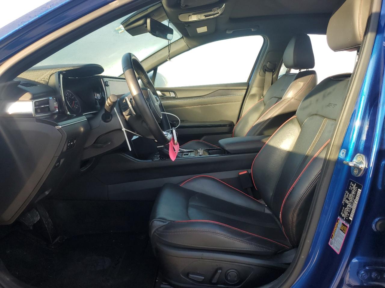2023 Kia K5 - Image 7